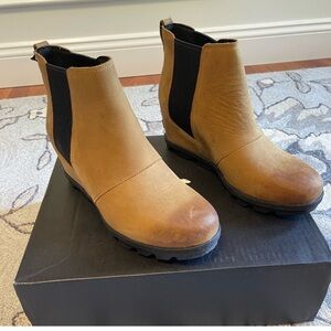 Sorel Brown Ankle Booties
